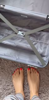 Wolke Hegenbarth feet photo thumbnail