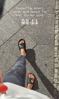 Wolke Hegenbarth feet photo thumbnail