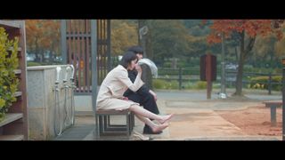 Won Ji-an feet photo 1