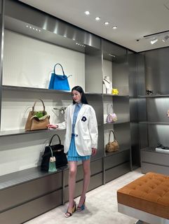Won Ji-an feet photo 3