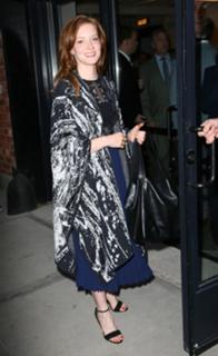 Wrenn Schmidt feet photo 14