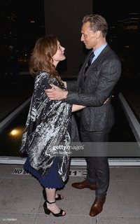 Wrenn Schmidt feet photo 18