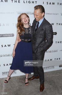 Wrenn Schmidt feet photo 16