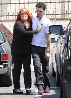 Wynonna Judd feet photo 9
