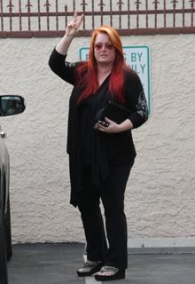 Wynonna Judd feet photo 14
