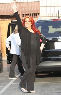 Wynonna Judd feet photo 9