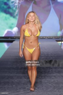 Xandra Pohl feet photo 9