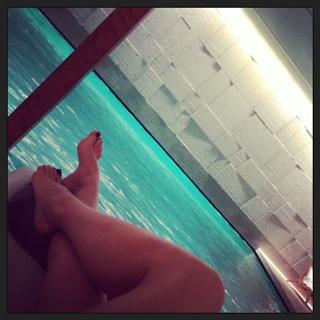 Xenia Tchoumitcheva feet photo thumbnail