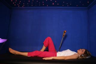 Xenia Tchoumitcheva feet photo thumbnail