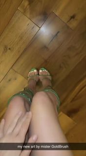 Xenia Tchoumitcheva feet photo thumbnail