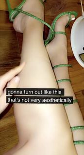 Xenia Tchoumitcheva feet photo thumbnail