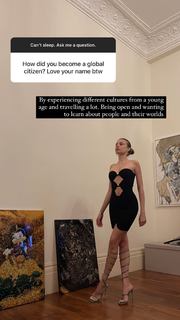 Xenia Tchoumitcheva feet photo thumbnail
