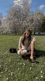 Xenia Tchoumitcheva feet photo thumbnail