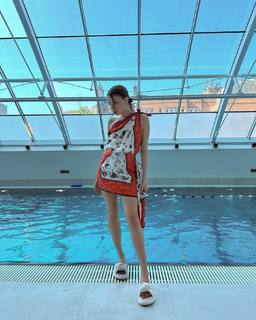 Xenia Tchoumitcheva feet photo thumbnail
