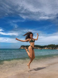 Xenia Tchoumitcheva feet photo thumbnail