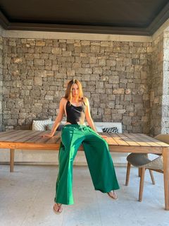 Xenia Tchoumitcheva feet photo thumbnail