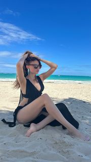 Xenia Tchoumitcheva feet photo 20