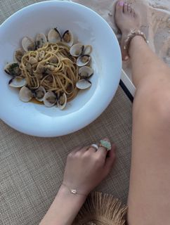 Xenia Tchoumitcheva feet photo 15