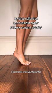Xenia Tchoumitcheva feet photo 2
