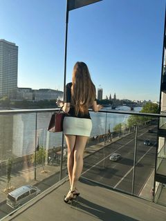 Xenia Tchoumitcheva feet photo 5