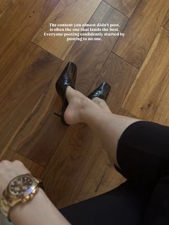 Xenia Tchoumitcheva feet photo 17