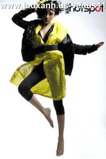 Xiaolu Li feet photo 17