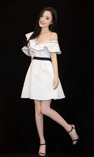 Xiaolu Li feet photo 17