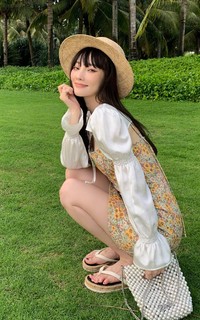Xiaolu Li feet photo 13