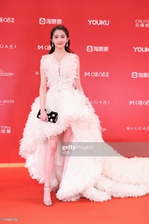 Xiaotong Guan feet photo 19