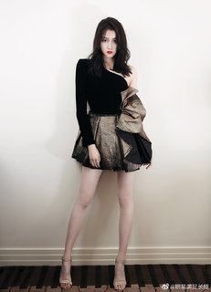 Xiaotong Guan feet photo 20