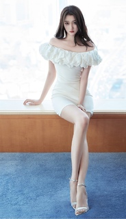 Xiaotong Guan feet photo 20