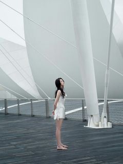 Xiaotong Guan feet photo 2