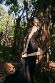 Xiaotong Guan feet photo 19