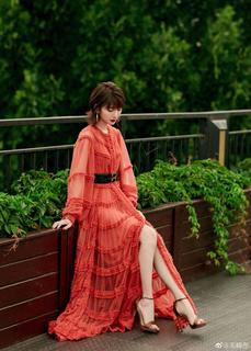 Xiaotong Mao feet photo 4