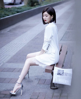 Xiaotong Mao feet photo 1