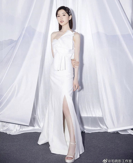 Xiaotong Mao feet photo 19