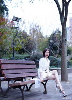 Xiaotong Mao feet photo 15