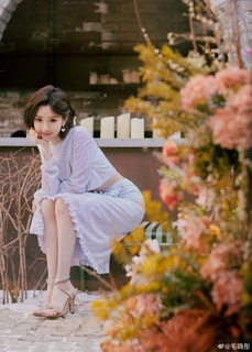 Xiaotong Mao feet photo 8