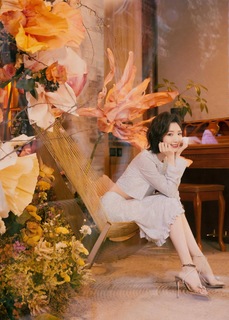 Xiaotong Mao feet photo 4