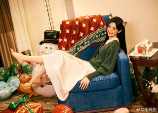 Xiaotong Mao feet photo 6