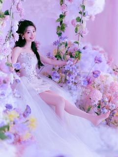 Xiaotong Mao feet photo 4