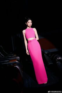 Xiaotong Mao feet photo 12