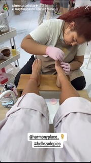Ximena Capristo feet photo 8
