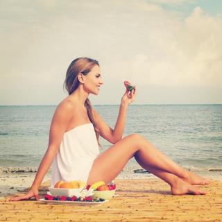 Ximena Córdoba feet photo thumbnail