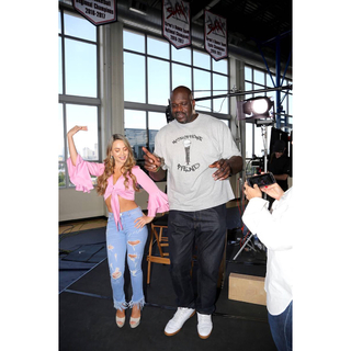 Ximena Córdoba feet photo thumbnail