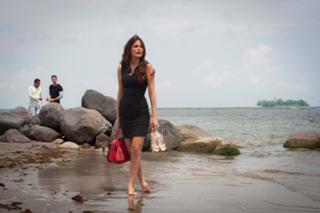 Ximena Navarrete feet photo thumbnail