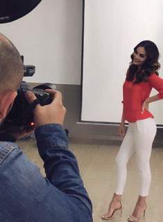 Ximena Navarrete feet photo thumbnail