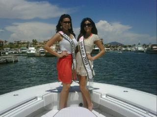 Ximena Navarrete feet photo thumbnail