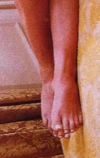 Ximena Navarrete feet photo thumbnail