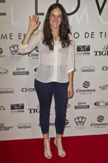 Ximena Sariñana feet photo 8